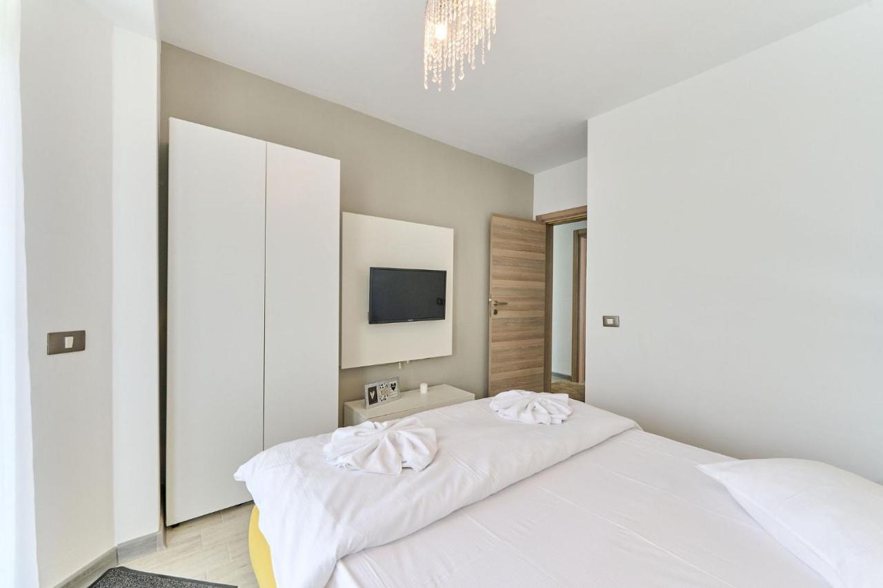 Olive Apartment In Spa N Pool Resort-Parking Mamaia Exterior foto